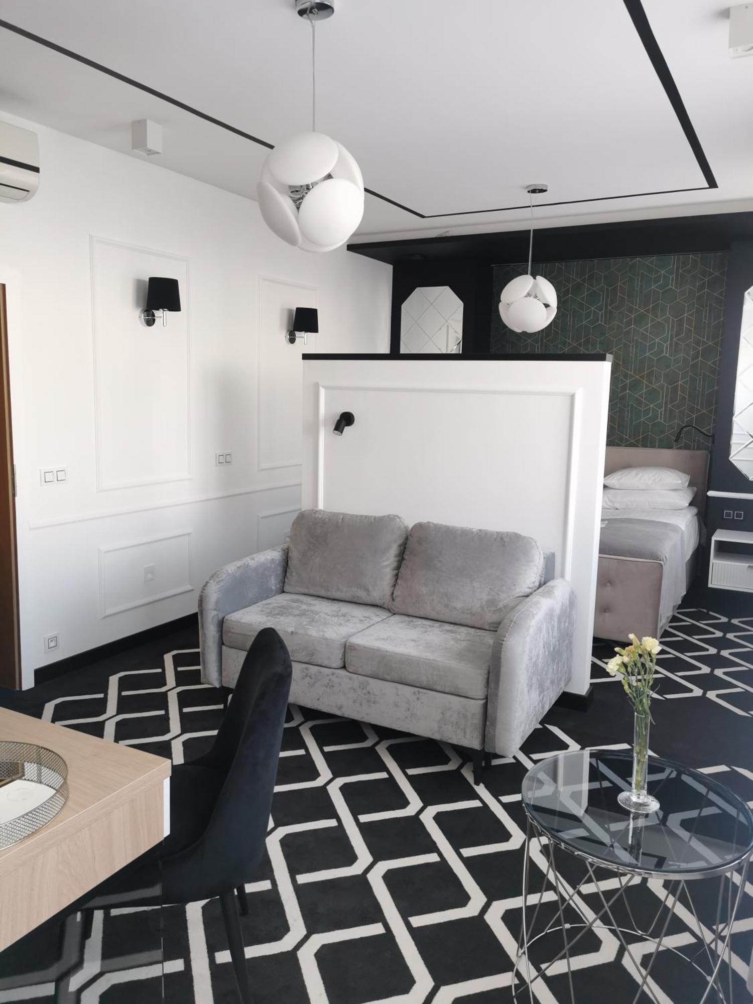Hotel Daria Тихи Екстер'єр фото